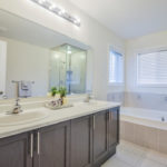 photo_47890168-1100x733